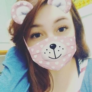 Meet your Posher, Angela